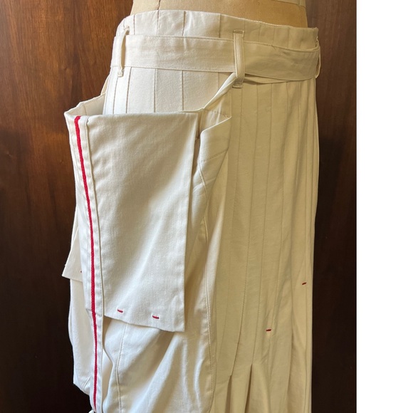 Ivan Grundahl Cream Pleated Maxi Asymmetrical Skirt with Detachable Pocket - Picture 3 of 14